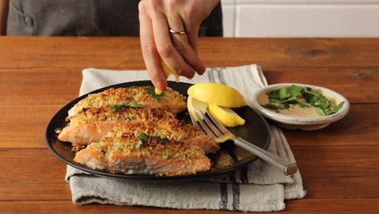 How to make Walnut Rosemary Crusted Salmon