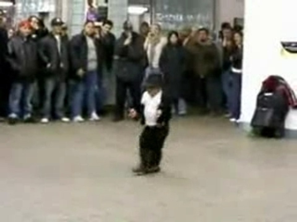 mini Michael Jackson