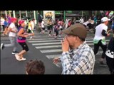 Porras, aplausos y gritos en el Maratón de la CDMX; Reportaje de El Heraldo TV