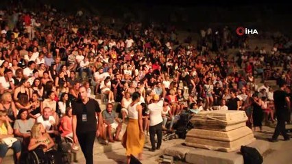 Haluk Levent'ten hayranlarına, "Çektiğiniz fotoğrafların beni sevmenizle bir alakası yok"