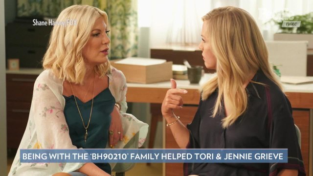 Tori Spelling and Jennie Garth Share What Luke Perry Told Them About Their Reboot