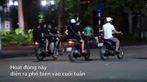 Hàng chục thanh niên tổ chức đua xe, bốc đầu xe máy quanh hồ Hoàn Kiếm