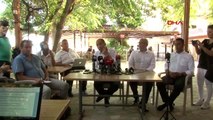 Gazeteciler 45 yıldır kapalı olan maraş'a girdi - 6
