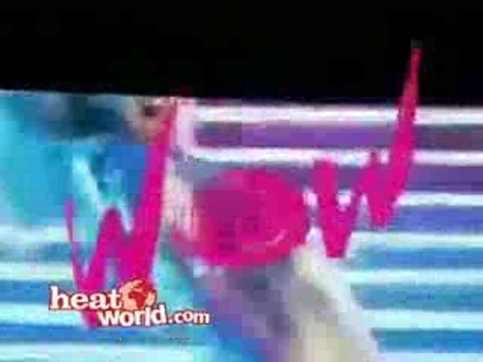 Kylie Minogue - Wow [Behind The Scenes]