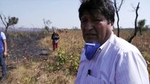 Evo Morales participa en lucha contra incendios en Bolivia