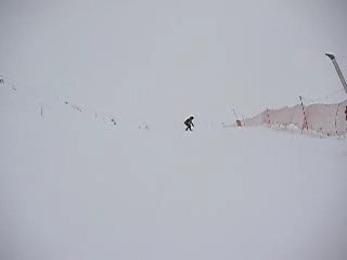 Chutte du felon en Snowskate