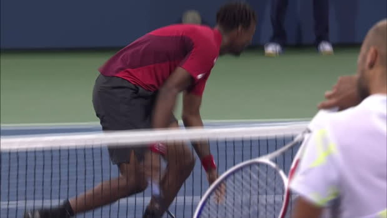 Monfils at his showboating best against Copil