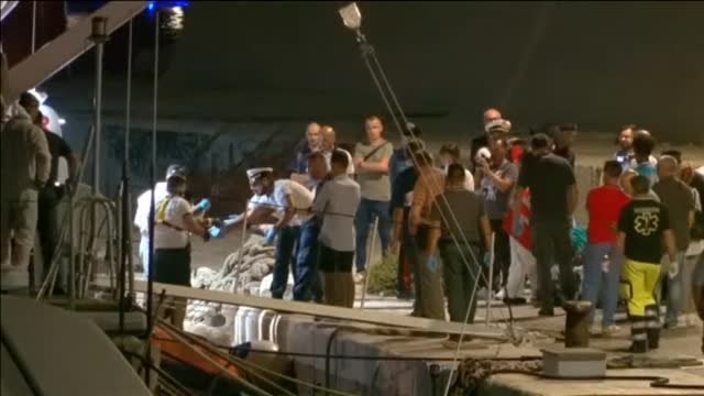 Italia autoriza el desembarco en Lampedusa de niños, mujeres y enfermos del Mare Jonio