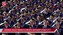 Erdoğan, devlet erkânı ile birlikte Anıtkabir'i ziyaret etti