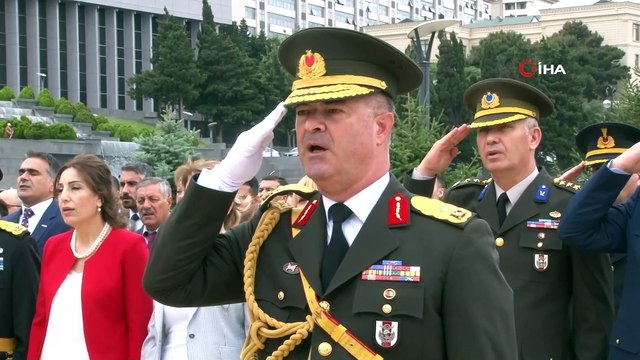 - 30 Ağustos Zafer Bayramı 97. yılında Azerbaycan’da coşkuyla kutlandı
