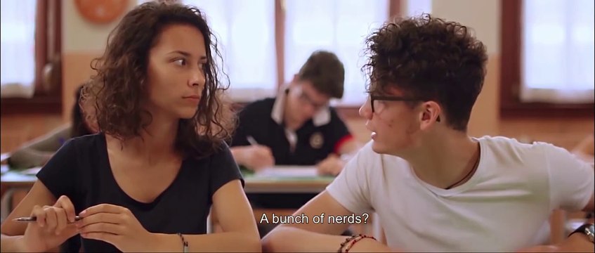 Bullies half-and-half / Bulli a metà / Official English Trailer (SUB)