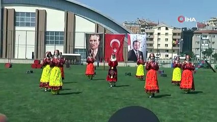 Nevşehir'de 30 Ağustos kutlamalarının yıldızı eğitimli köpekler