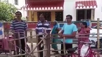 এরা পুজোর চাঁদা দিয়ে করছে পরিবেশ সংস্কার