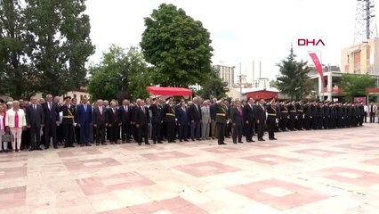 Eskişehir ve bilecik'te zafer bayramı coşkusu