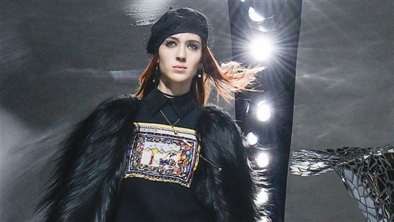 Chanels erstes Transgender-Model Teddy Quinlivan