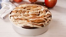 This Giant Caramel Apple Cinnamon Roll Is The Perfect Fall Baking Project
