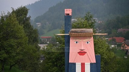 Slloveni/ Një statujë 8 metra e lartë dedikuar Trump