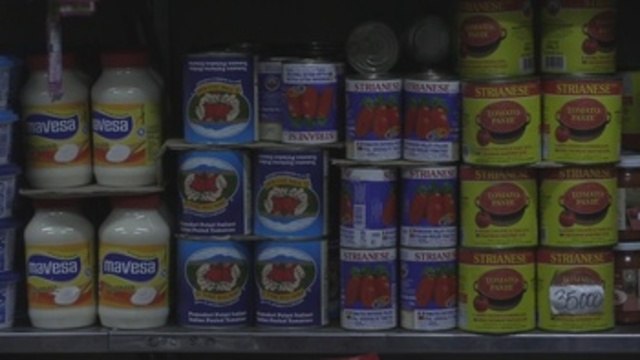 El salario mínimo de Venezuela toca suelo y llega a 2 dólares