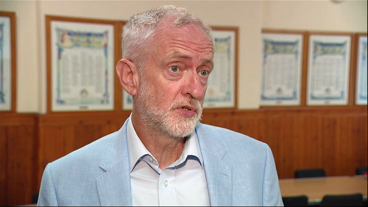 Corbyn backs demonstrations against no-deal Brexit