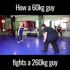 Homme de 60 kg VS homme de 260 kg... Okay!!!!