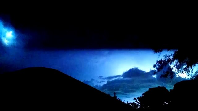 Cet orage au Texas est incroyable : plus beau qu'un feu d'artifice