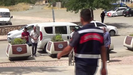 Satışa hazır 30 paket eroinle yakalanan şüpheli tutuklandı