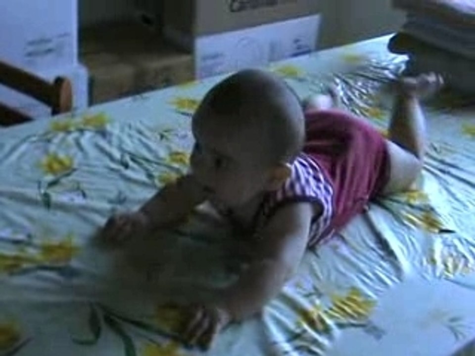 Sur la table