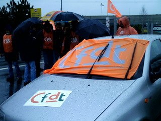 GROGNE SOCIALE CHEZ LIDL