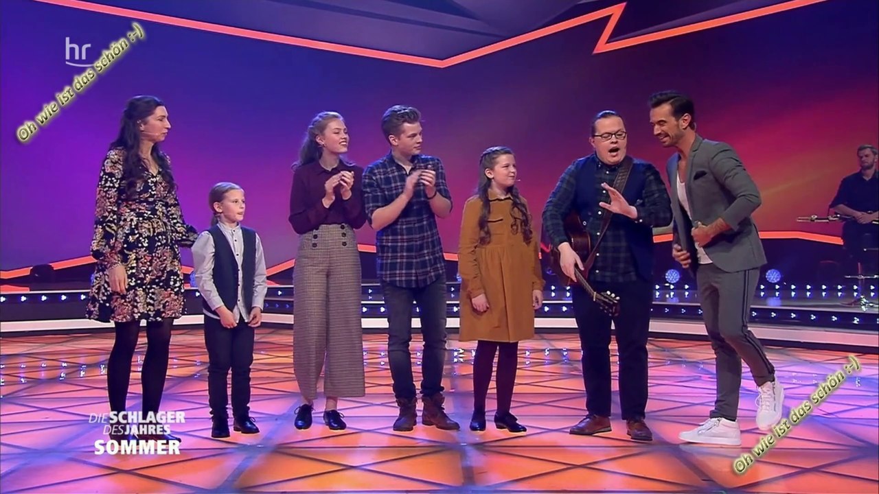 Angelo Kelly & Family - Always Be There & Lord Of The Dance - | Die Schlager des Jahres 2018