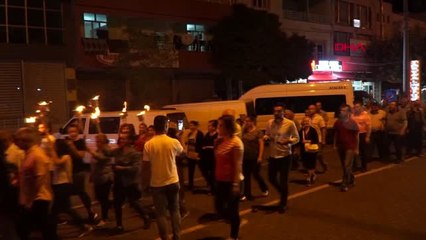 Adıyaman gölbaşı'nda meşaleli zafer bayramı yürüyüşü