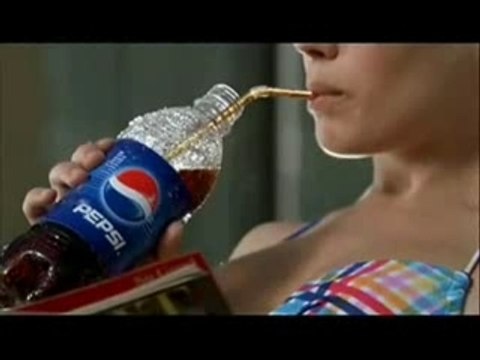 Pepsi : Magnetic Attraction Super Bowl 2008