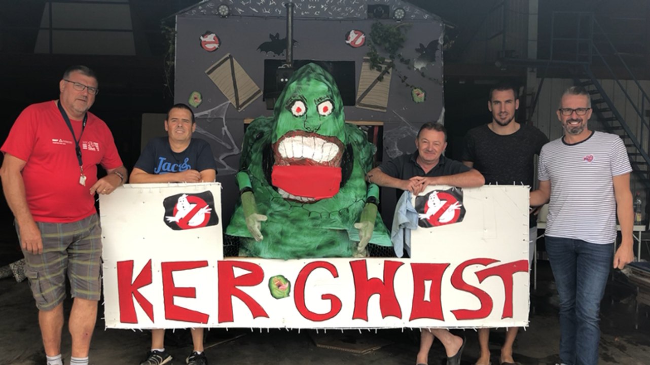 Plouay se prépare pour le défilé des chars