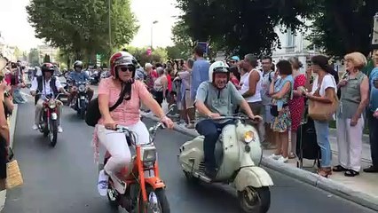 Les deux roues ont aussi défilé  aux vintage days