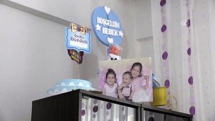 Minik Ayaz evindeki "yoğun bakımla" hayata tutunuyor