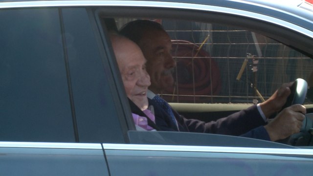 El Rey Juan Carlos recibe el alta y sale del hospital