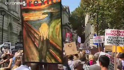 Διαδηλώσεις κατά του Τζόνσον στη Βρετανία