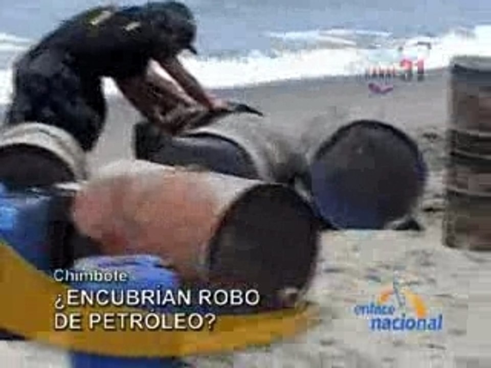 ¿ENCUBRÍAN ROBO DE PETRÓLEO?  - CHIMBOTE