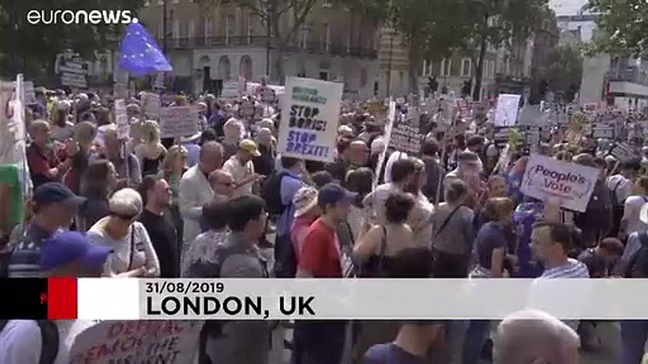 Londres protesta contra la suspensión del parlamento en el Reino Unido
