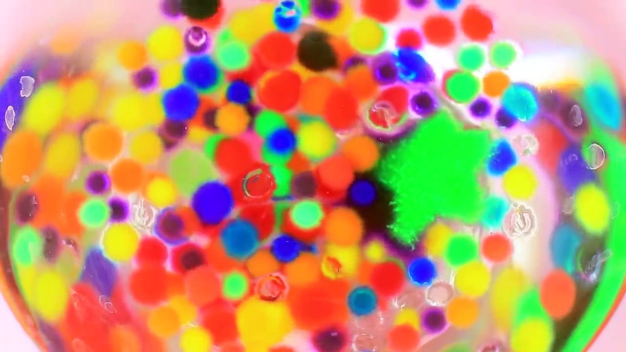 8 DIY Weird Stress Relievers Clever Barbie Life Hacks (2)