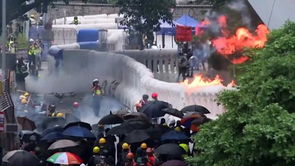 Video herunterladen: Caos em Hong Kong