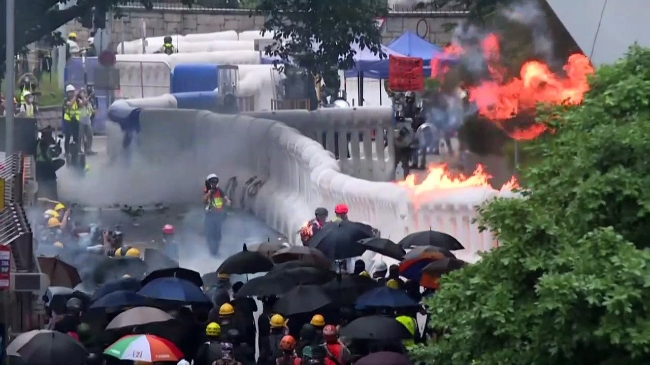 Caos em Hong Kong