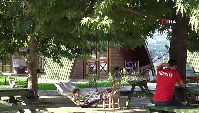 Torosların eteğinde bungalov evlerinden tatil köyü ilgi görüyor