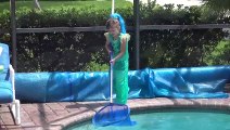 Shimmer e Shine - Brincando, Cantando e se Divertindo  na Piscina