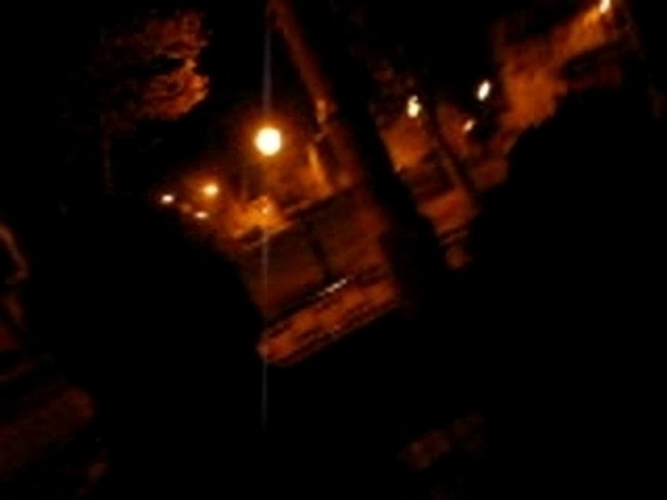 Chant nocturne dans le kiosque