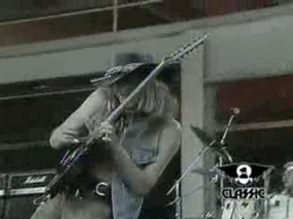 DANGEROUS TOYS - Teasing And Pleasing