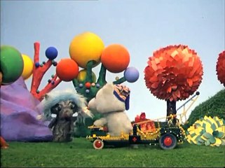 De Fabeltjeskrant - Snoespoes En Hecor Weer Terug