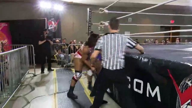 Holidead spanks Rose