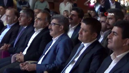 Ercişli Aşık Emrah şöleninde birlik ve beraberlik mesajları verildi