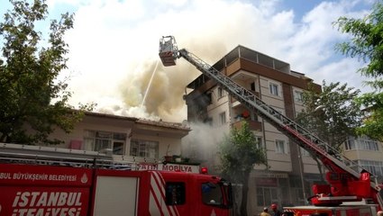 Eskicide çıkan yangın 3 binaya sıçradı