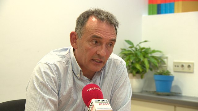 IU cree que la situación de Cataluña se puede revertir